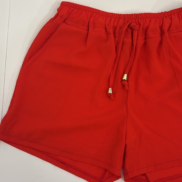 Vibrant Casual Short Italian red/orange drawstring waist crepe sheer classic - Picture 3 of 9